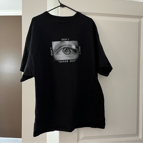 Champion tshirt with original design - Picture 2 of 2